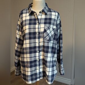 Women's plaid classic shirt button down size XL